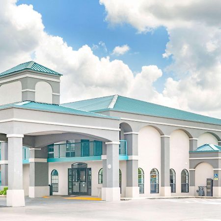 Super 8 By Wyndham Murfreesboro Eksteriør billede