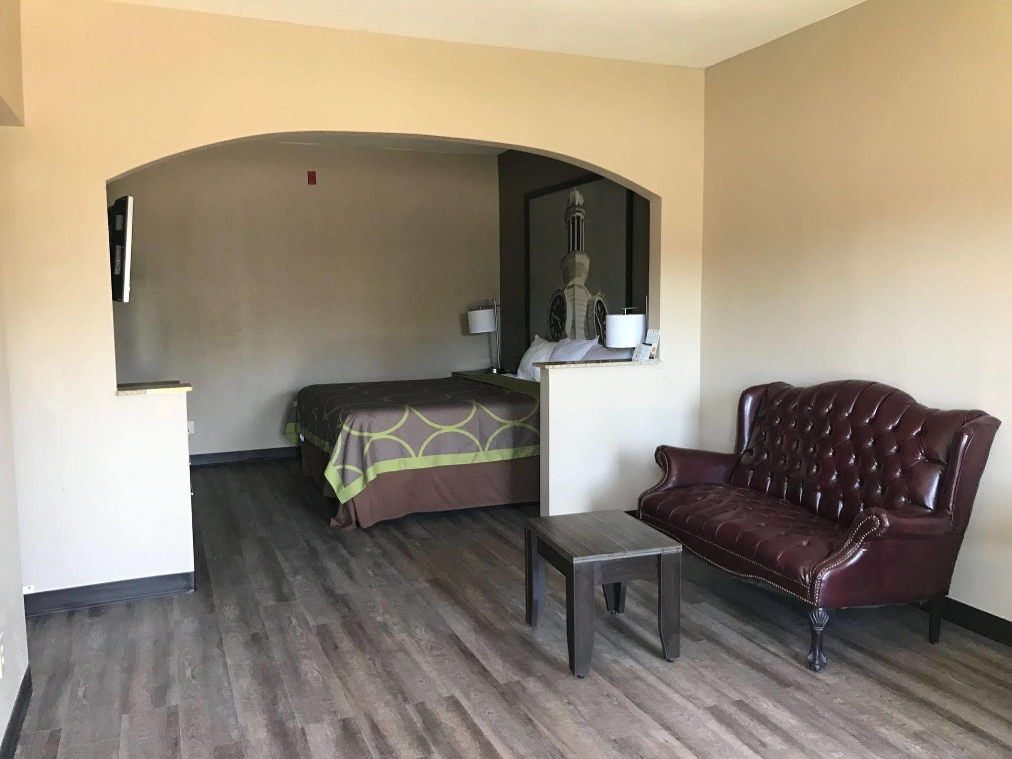 Super 8 By Wyndham Murfreesboro Eksteriør billede